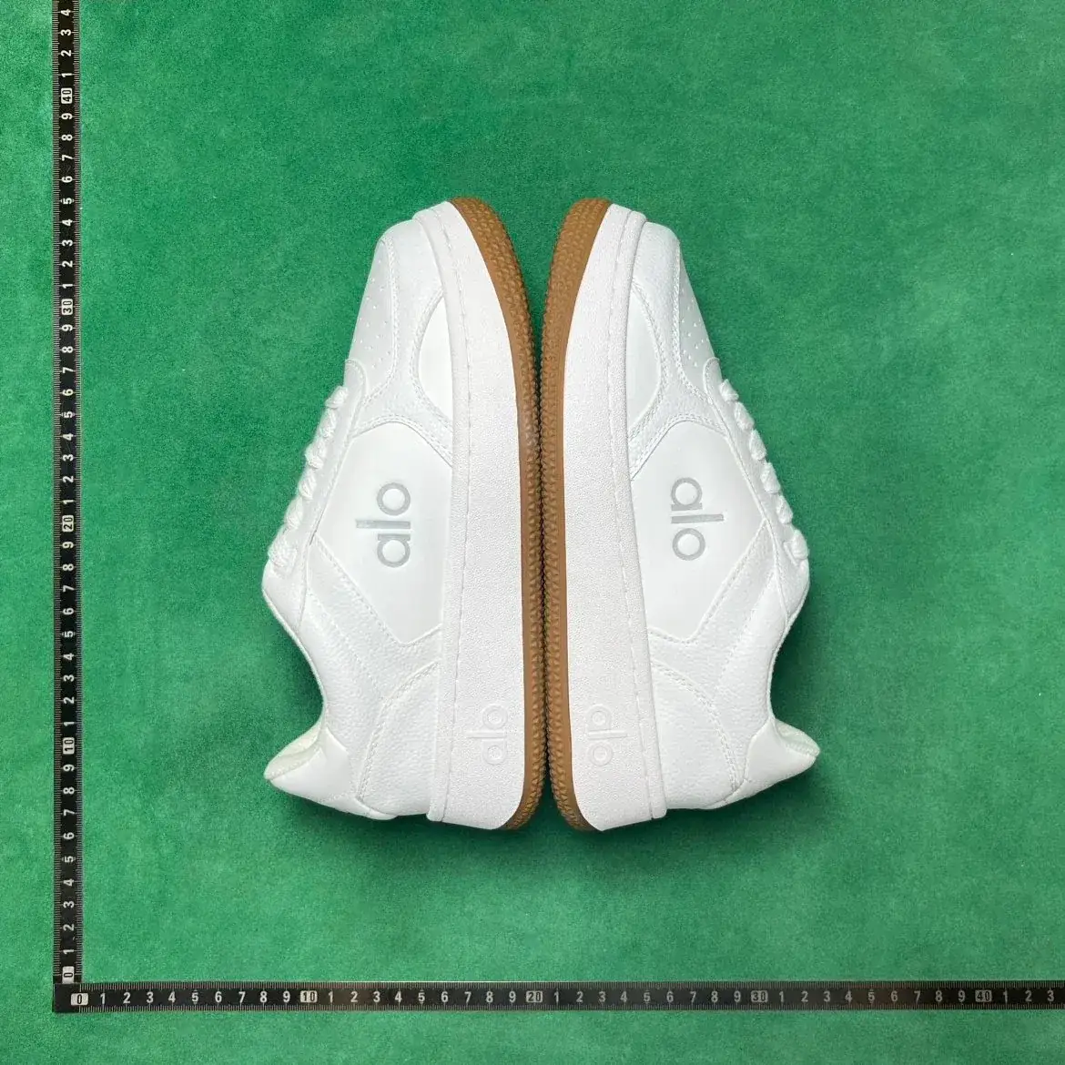 Alo Casual Sneakers