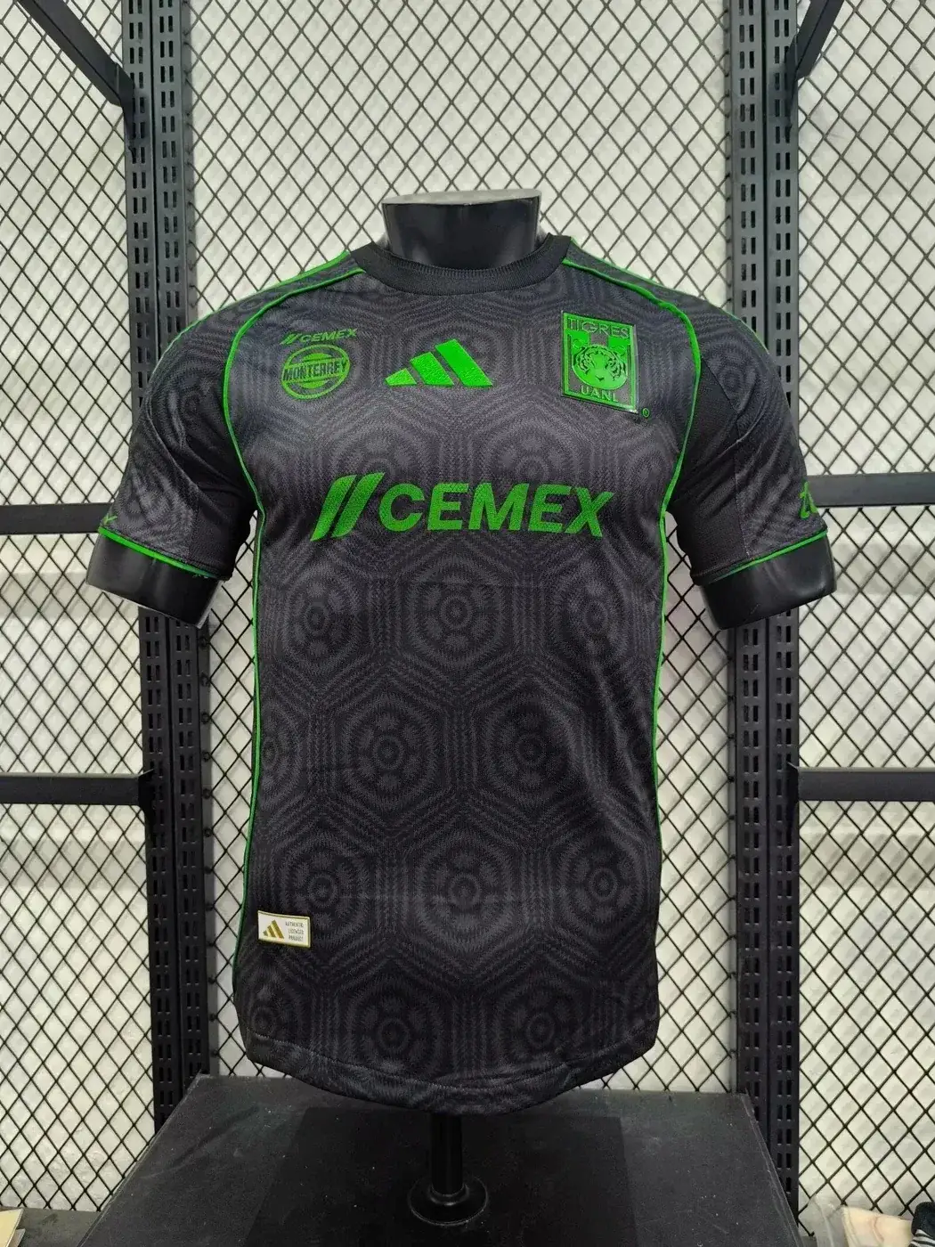 Adidas Tigres UANL Away Jersey 2025/26
