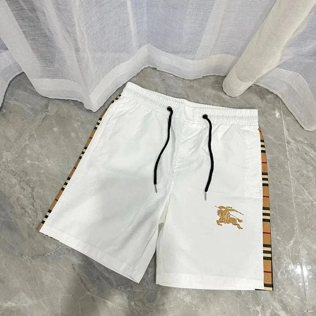 Burberry-style casual shorts