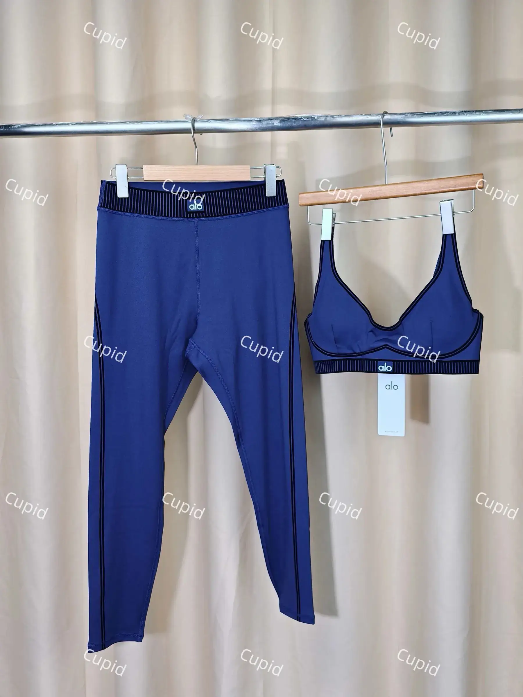 Alo Yoga Set Blue Purple