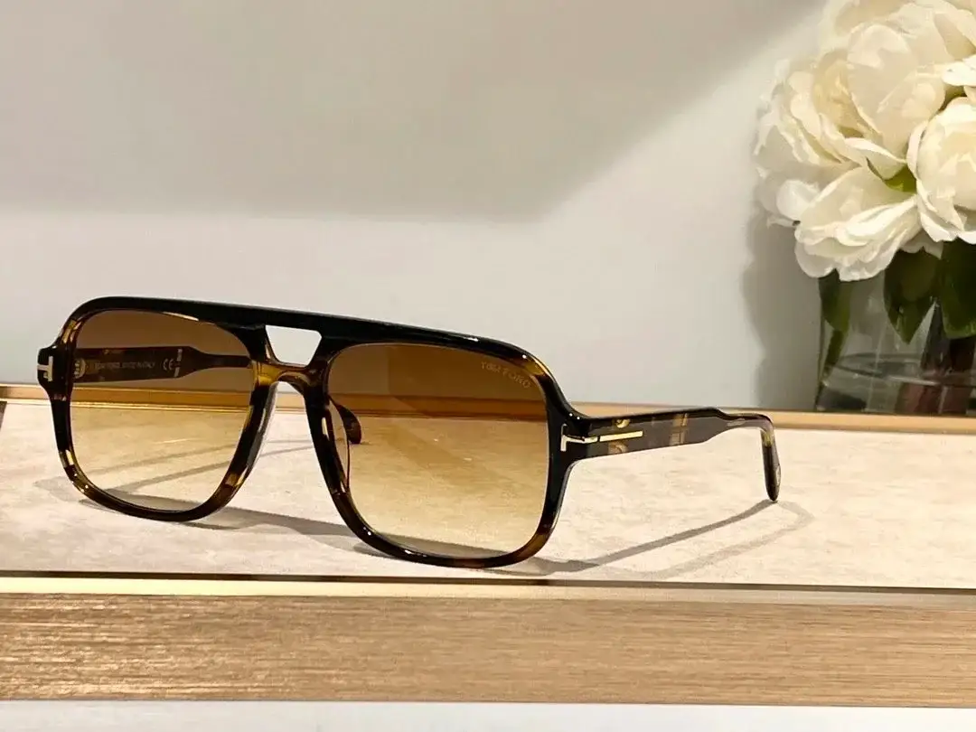 Tom Ford Aviator Sunglasses Tortoise Brown Gradient
