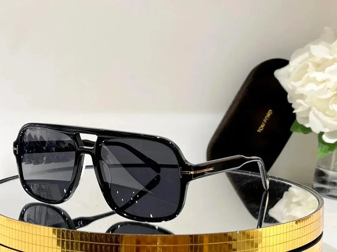 Tom Ford Sunglasses Black Dark