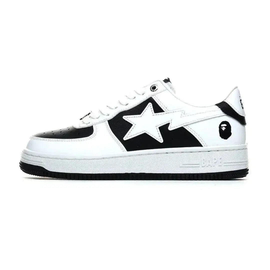 A Bathing Ape BAPE Sta Low Black and White