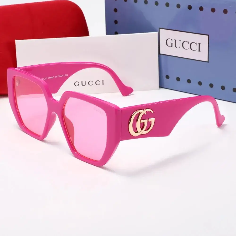 Gucci Interlocking G Geometric Sunglasses Pink