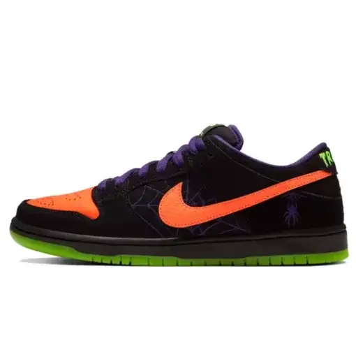 Nike Dunk Low Night of Mischief Halloween