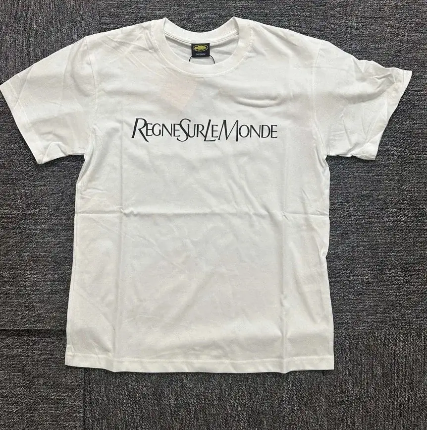 Corteiz Regne Sur Le Monde T-Shirt White