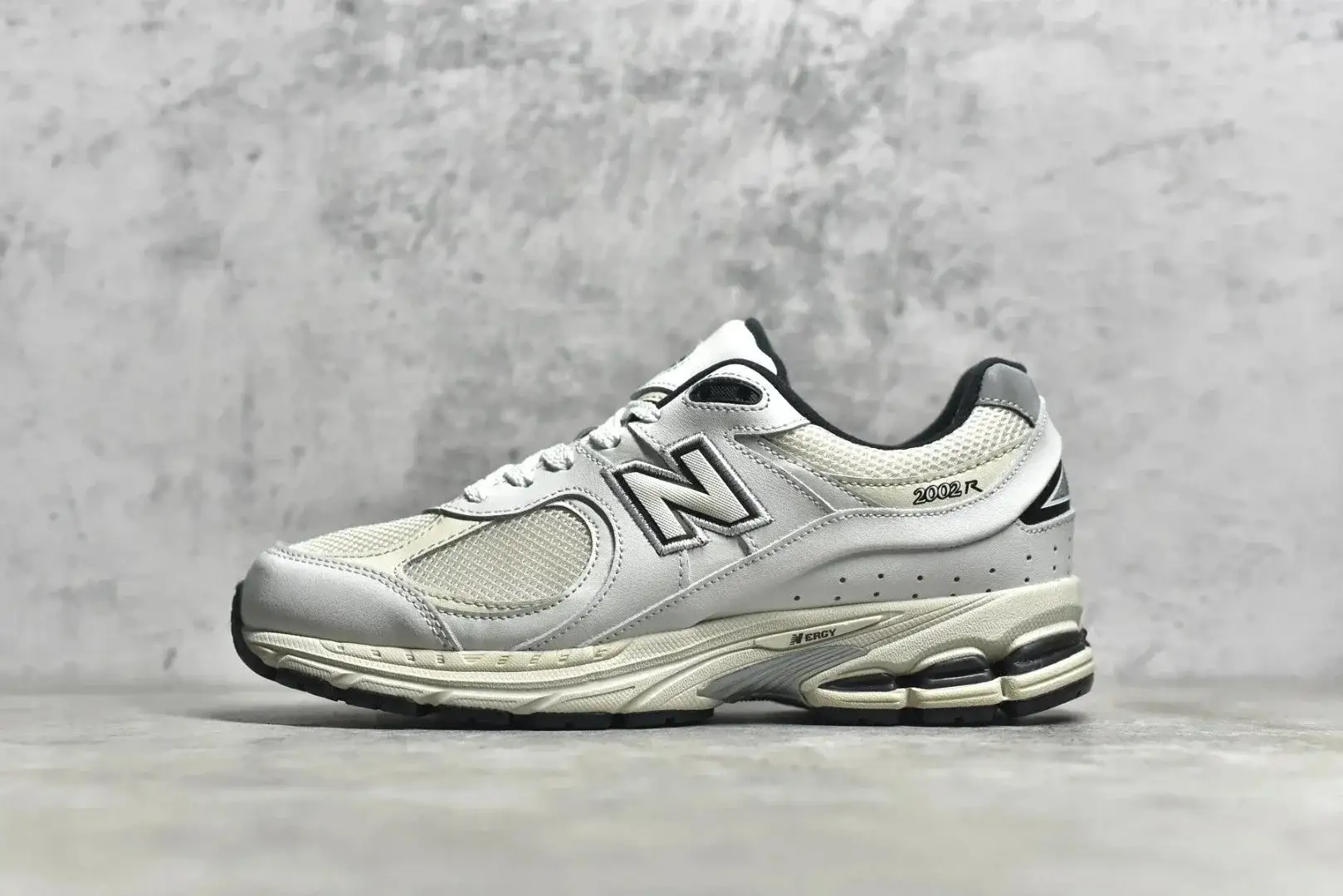 New Balance 2002R Atlas Lemon Haze