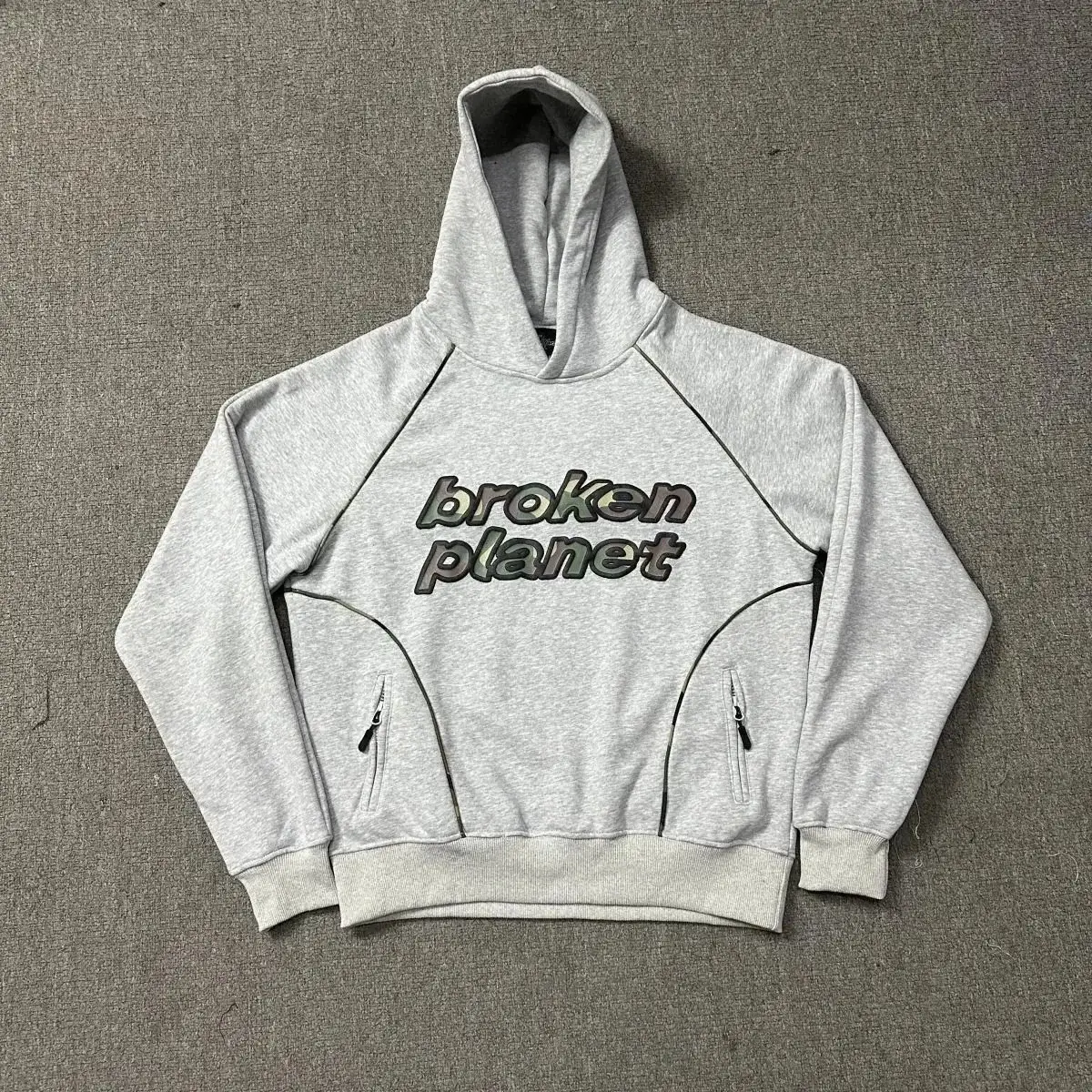 Broken Planet Hoodie Grey