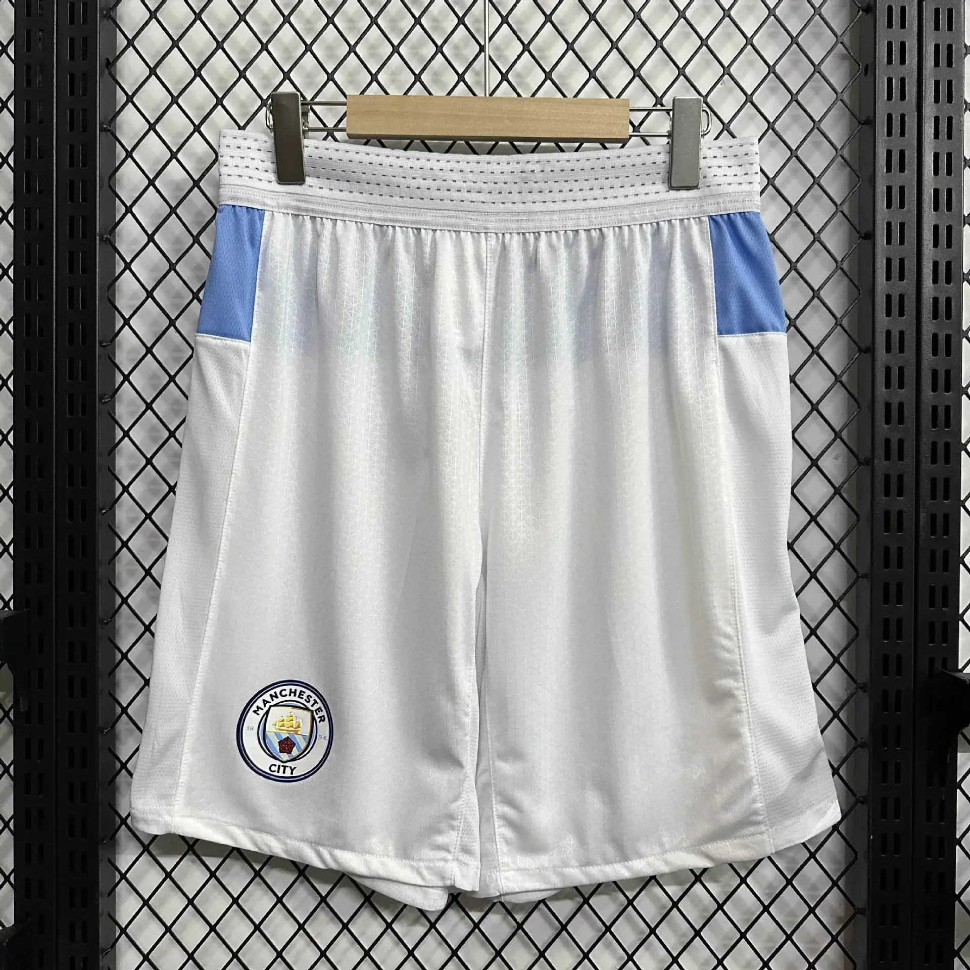 Nike Manchester City 2025/26 Home Shorts