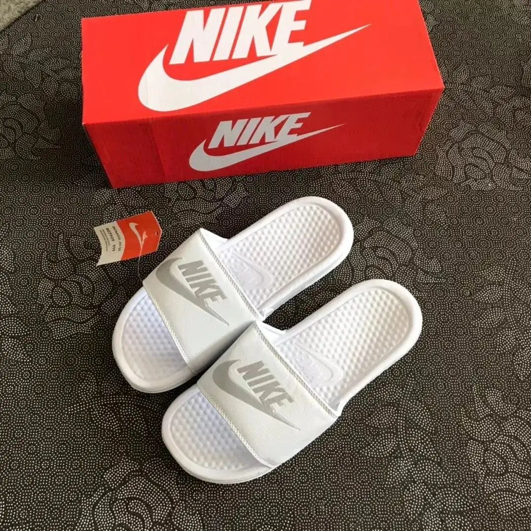 Nike Benassi JDI Slides White Silver