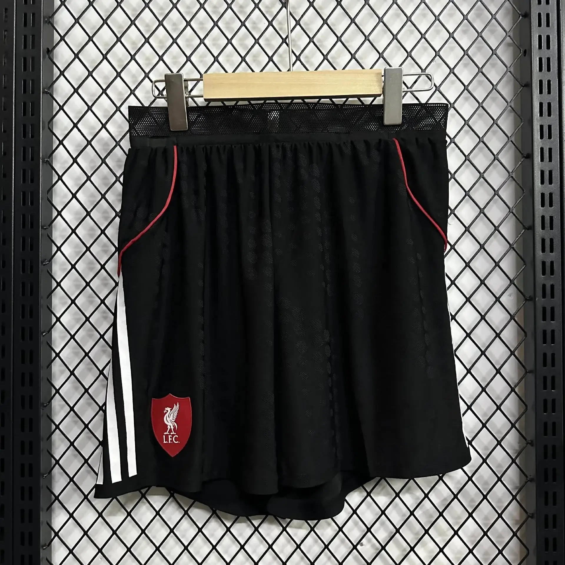 Adidas Liverpool 2025/26 Black Shorts