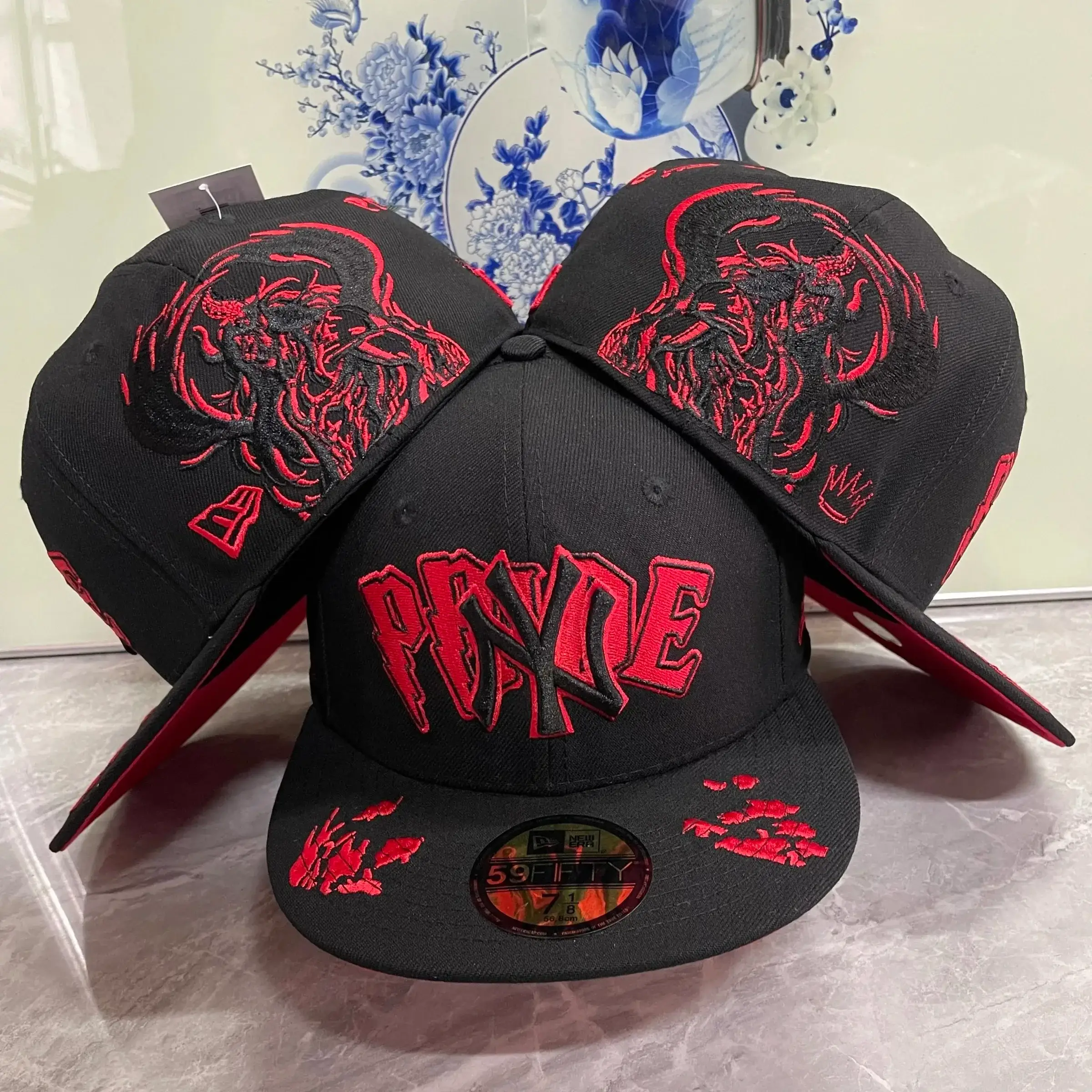 New Era Los Angeles Dodgers Phade Black Fitted Hat