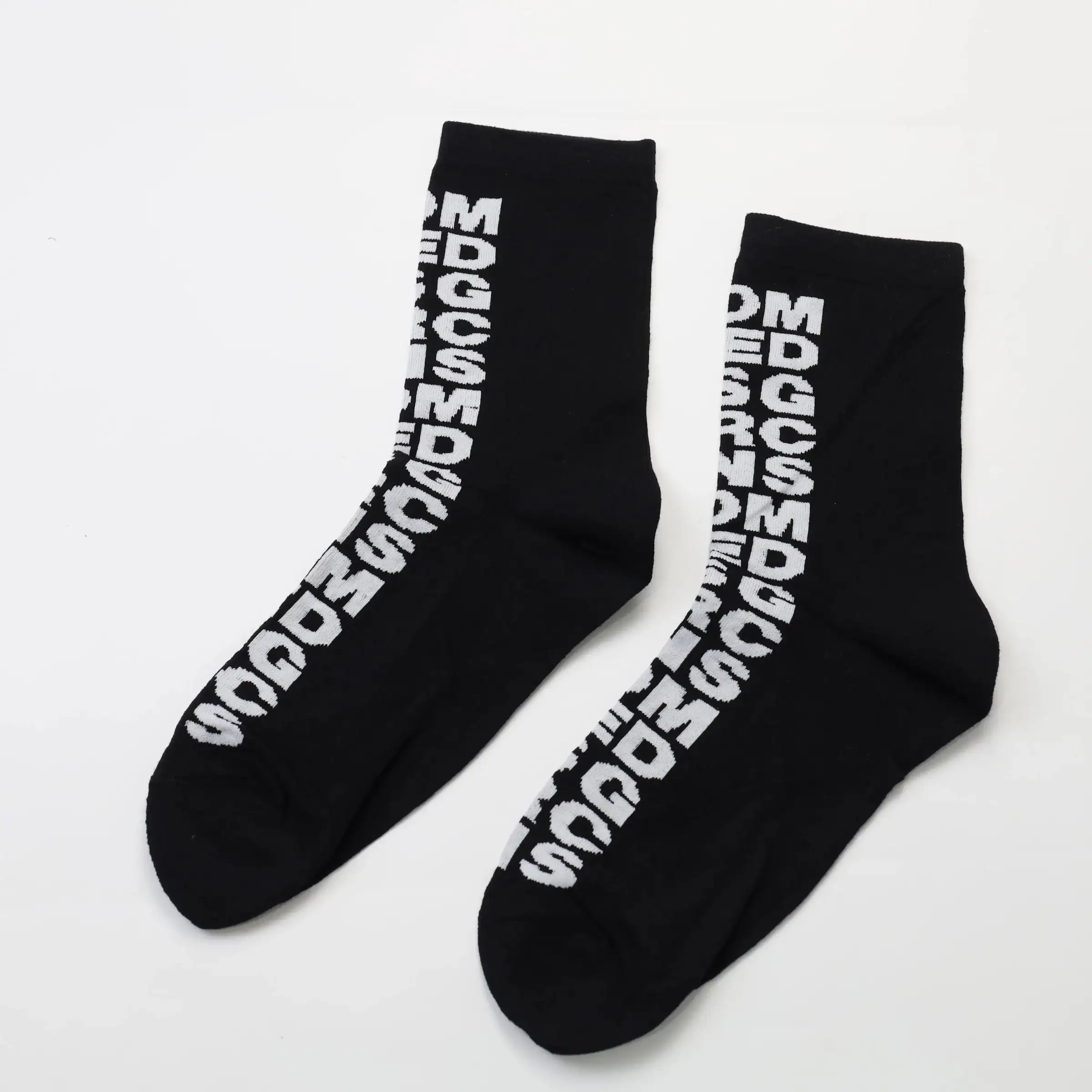 Comme des Garçons Vertical Logo Socks Black