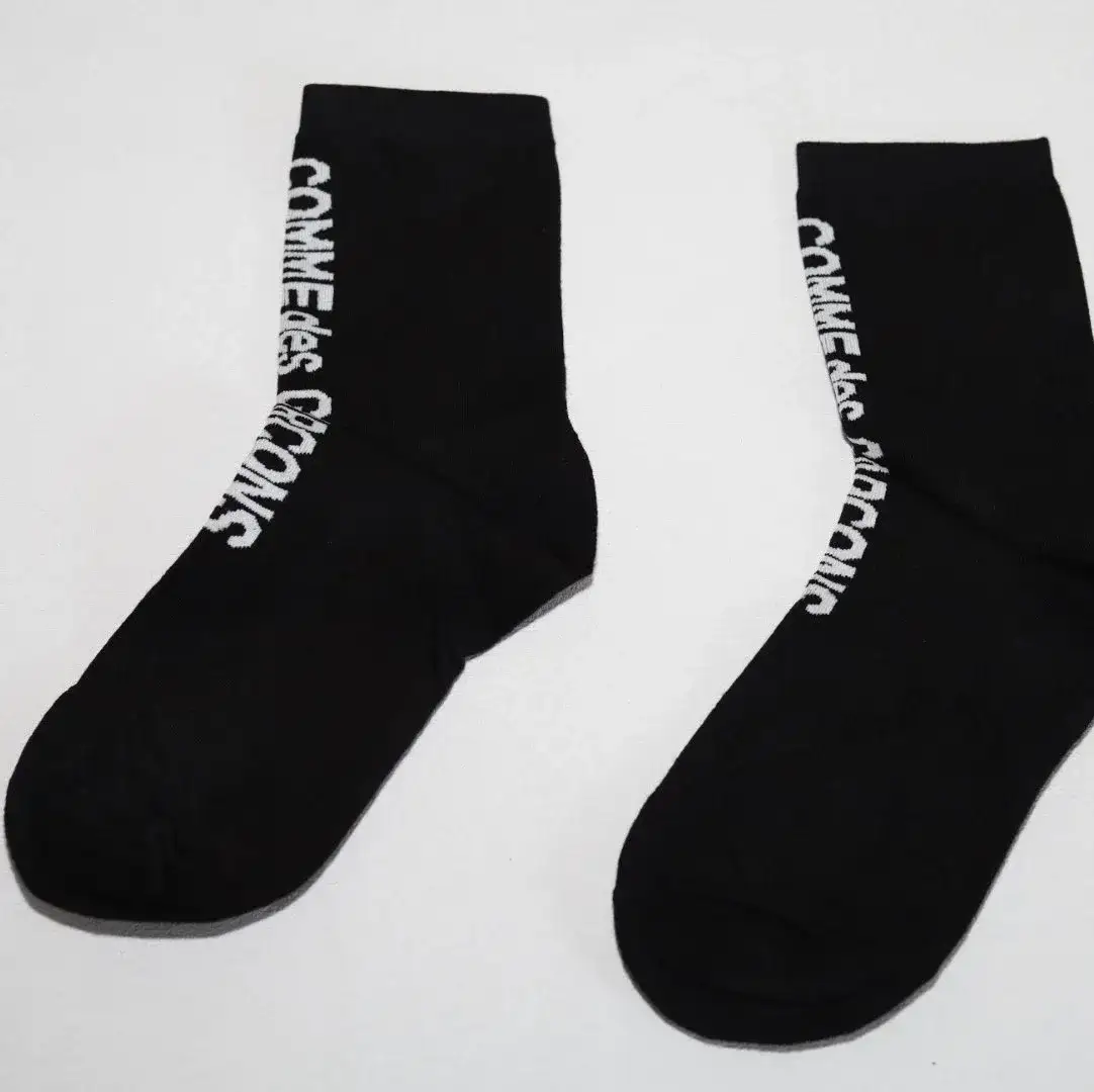 Comme des Garçons Side Logo Socks Black