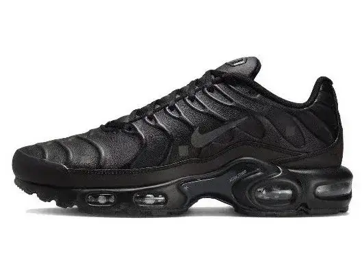 A-COLD-WALL* x Nike Air Max Plus Black
