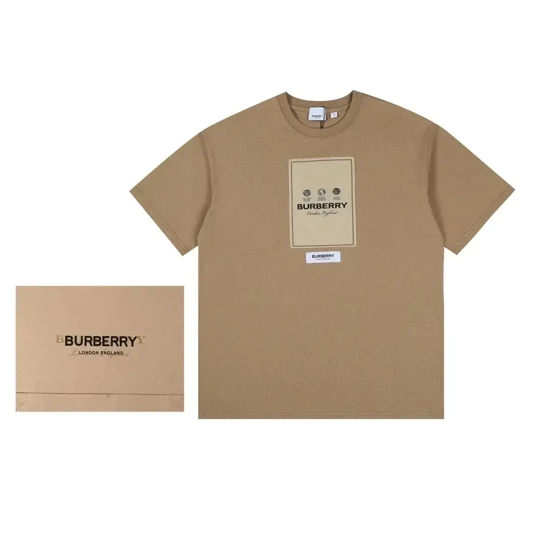 Burberry Globe Graphic Appliqué T-Shirt Camel