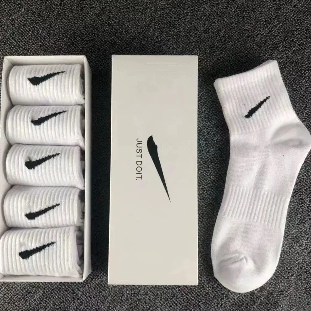 Nike crew socks
