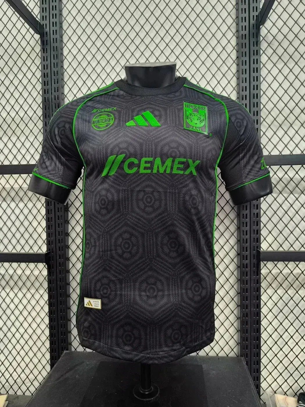 Adidas Tigres UANL Away Jersey 2025/26