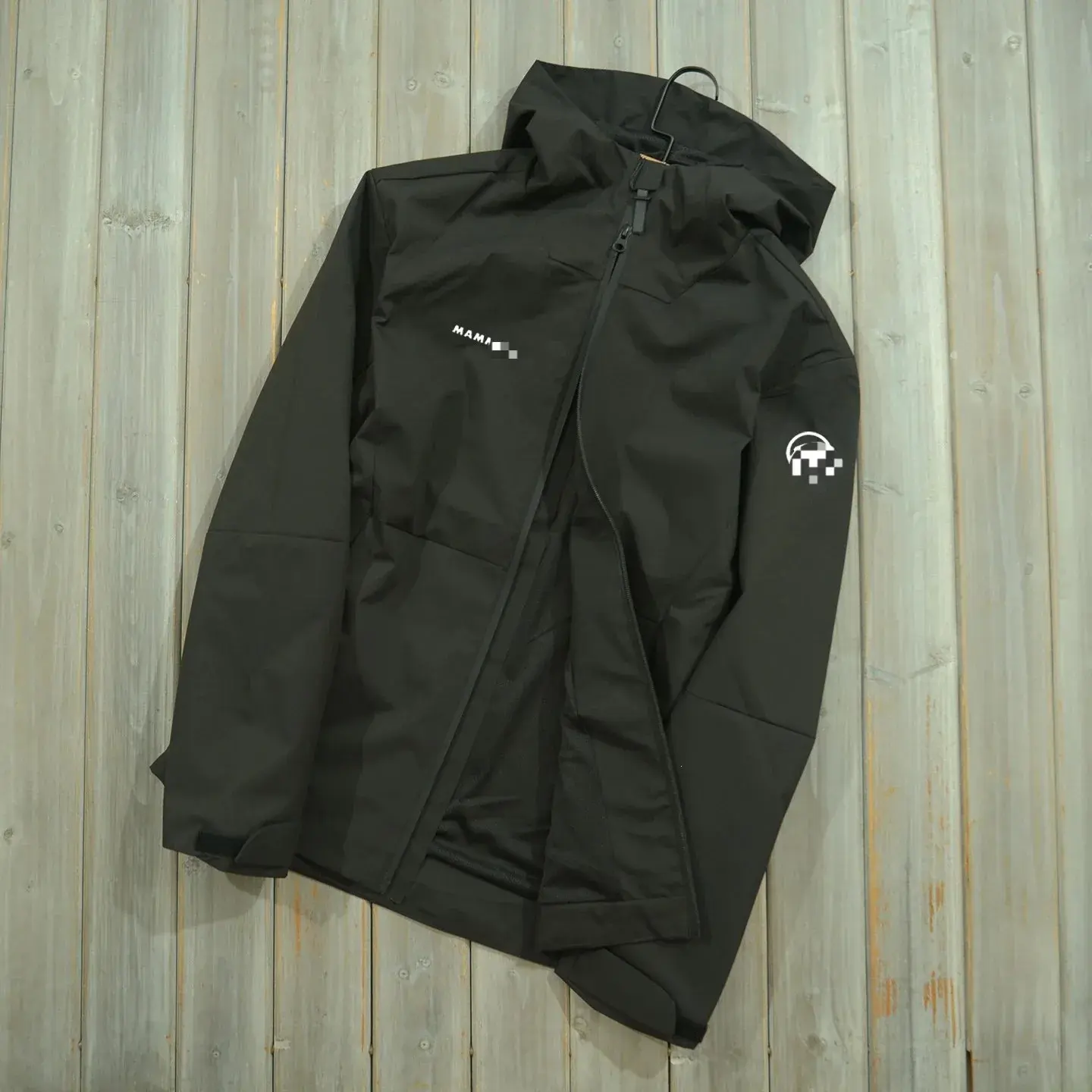 Mammut hooded windbreaker