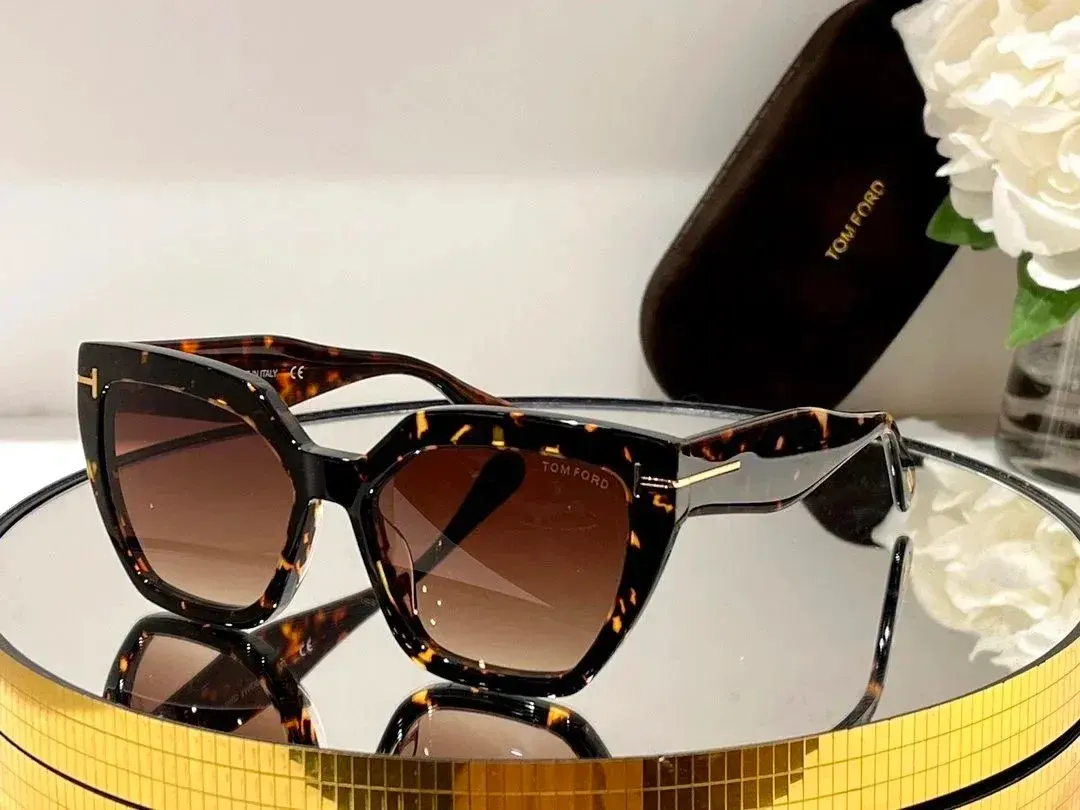 Tom Ford Geometric Sunglasses Tortoiseshell