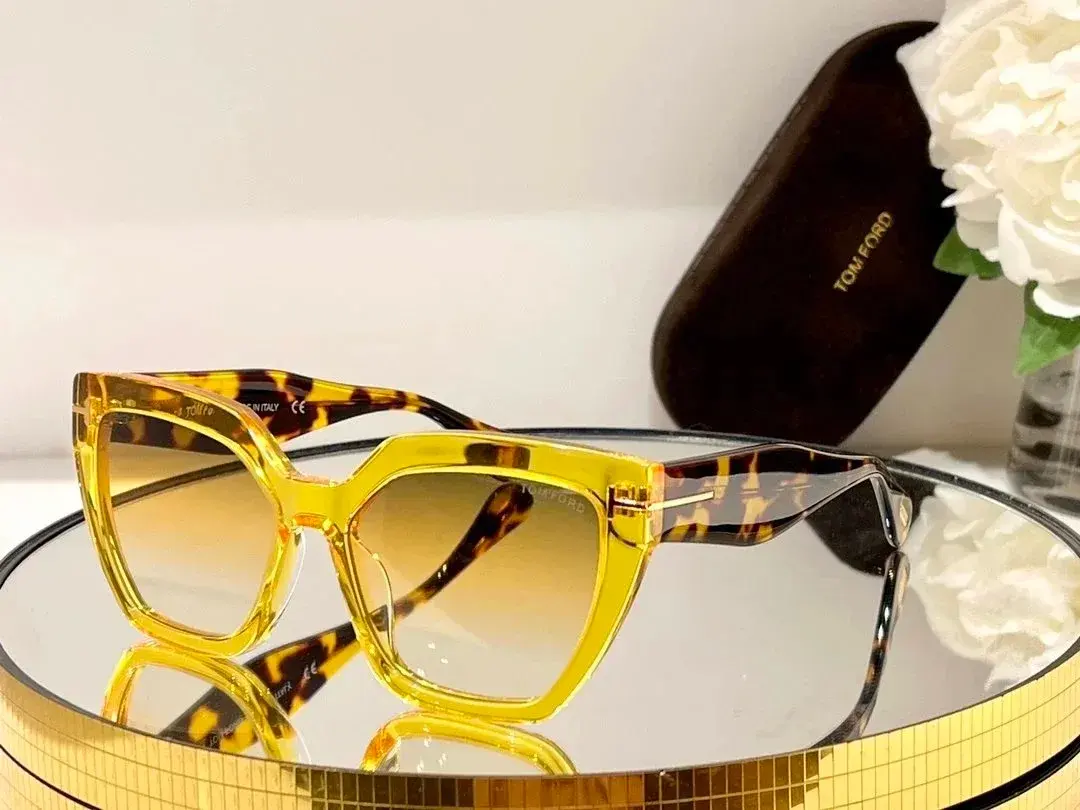 Tom Ford Geometric Sunglasses Yellow Tortoiseshell