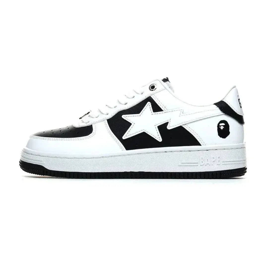 A Bathing Ape BAPE Sta Low Black and White