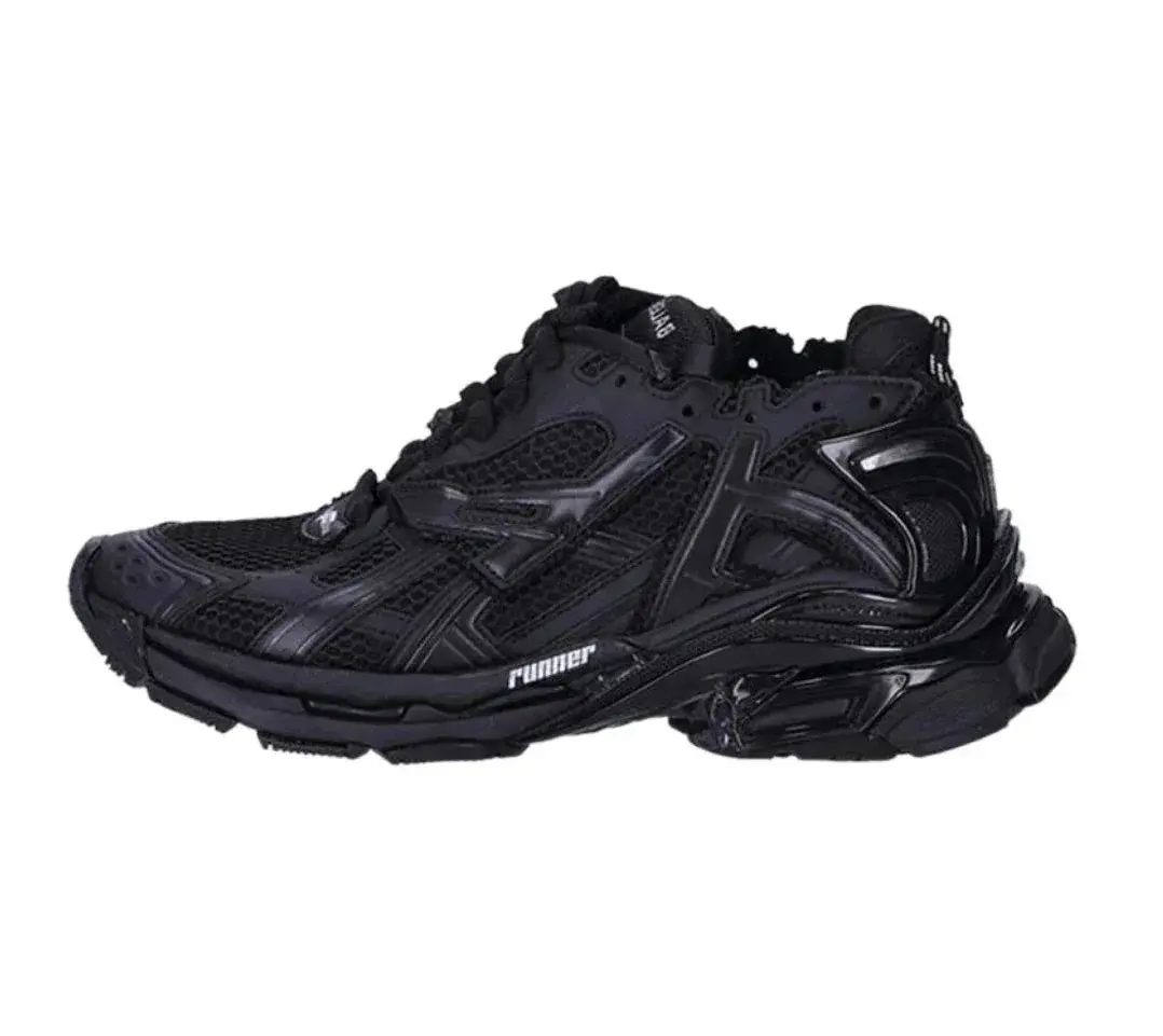 Balenciaga Runner Triple Black