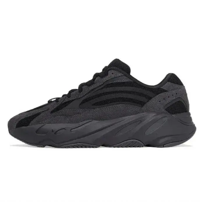 Adidas Yeezy Boost 700 V2 Vanta