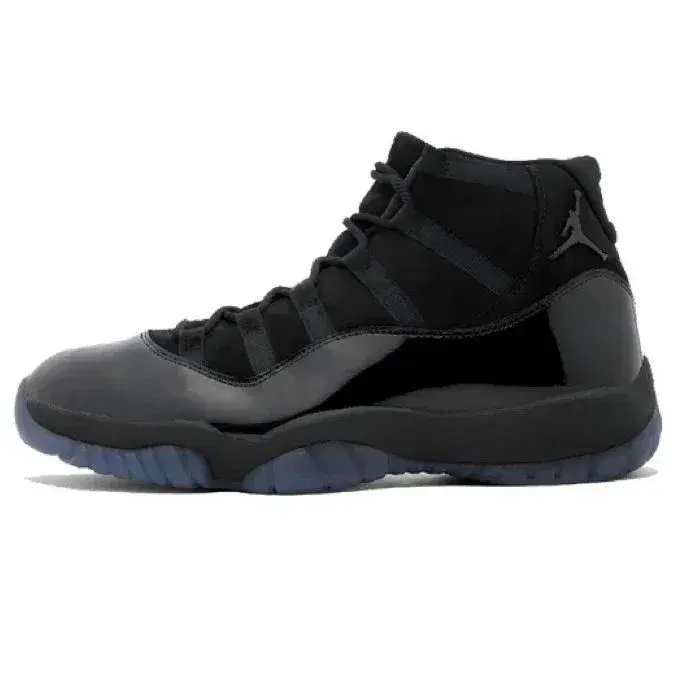 Air Jordan 11 Retro Cap And Gown