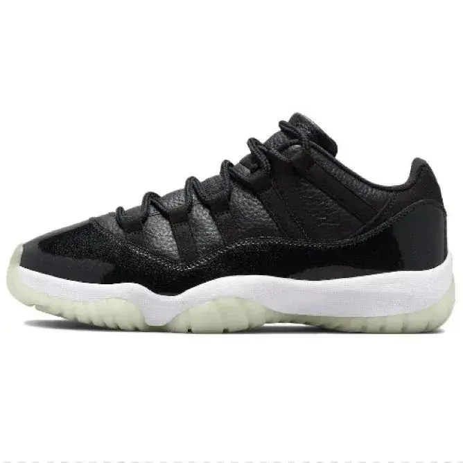 Air Jordan 11 Retro Low Black/White
