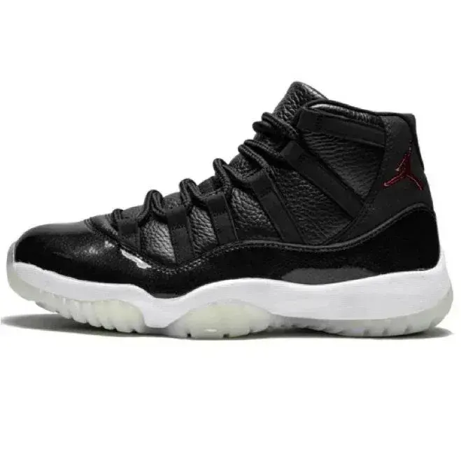 Air Jordan 11 Retro Cap and Gown