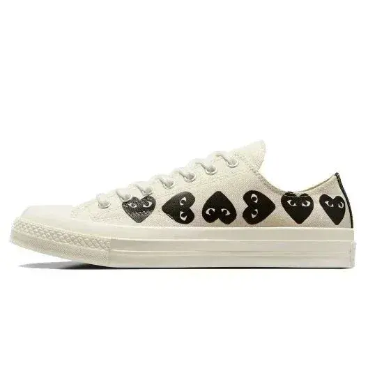 Comme des Garcons Play x Converse Chuck 70 Low Black Hearts White
