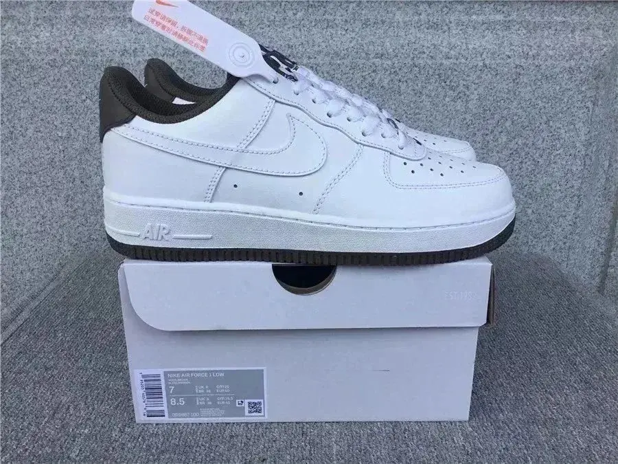 Nike Air Force 1 Low Dark Chocolate