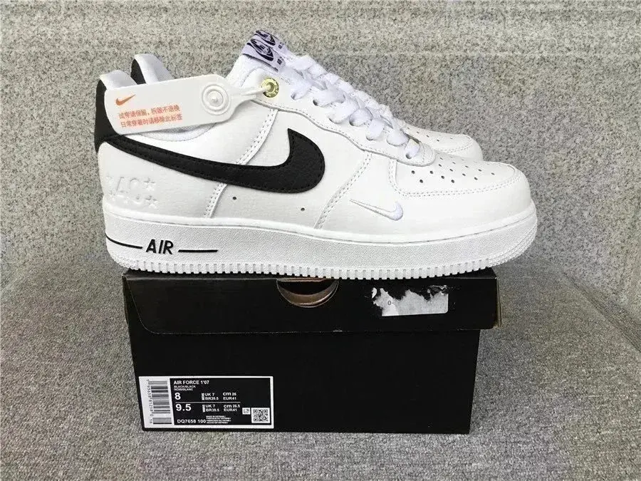 Nike Air Force 1 '07 Low Black White