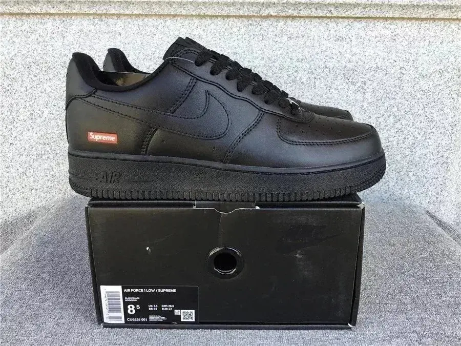 Supreme x Nike Air Force 1 Low Black