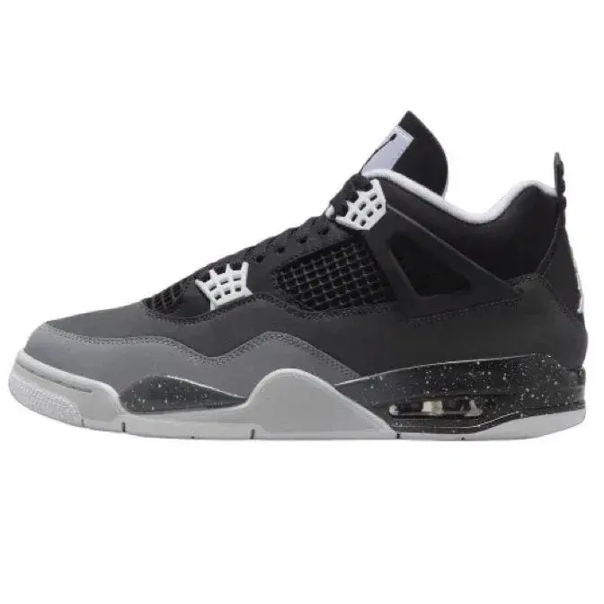 Air Jordan 4 Retro Tech Grey Oreo