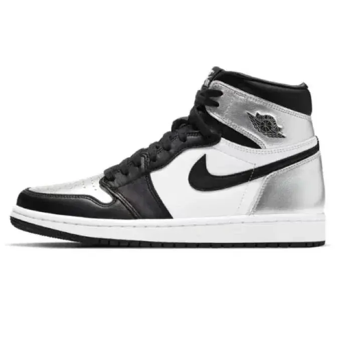 Air Jordan 1 Retro High OG Silver Toe