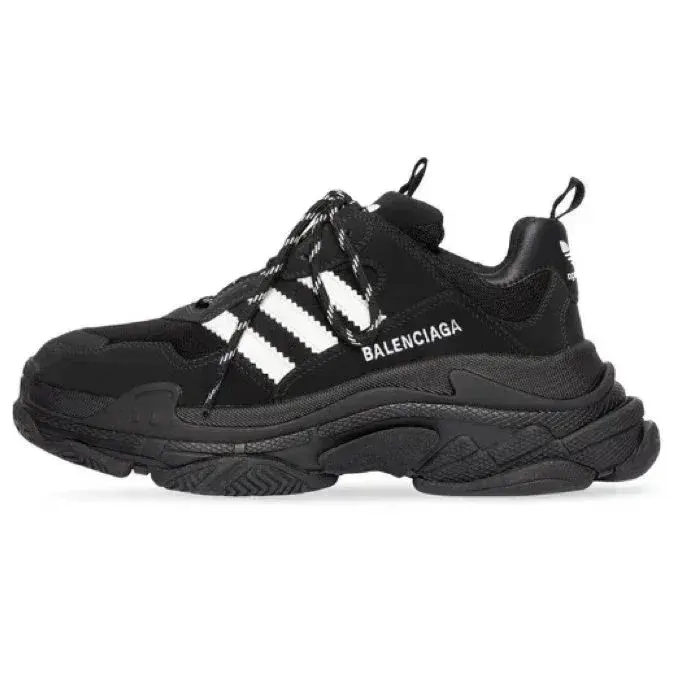 Balenciaga Triple S Black White