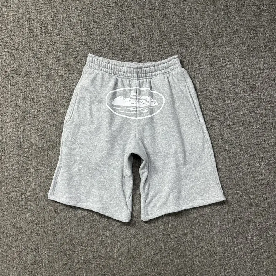 Corteiz Island Graphic Shorts Grey