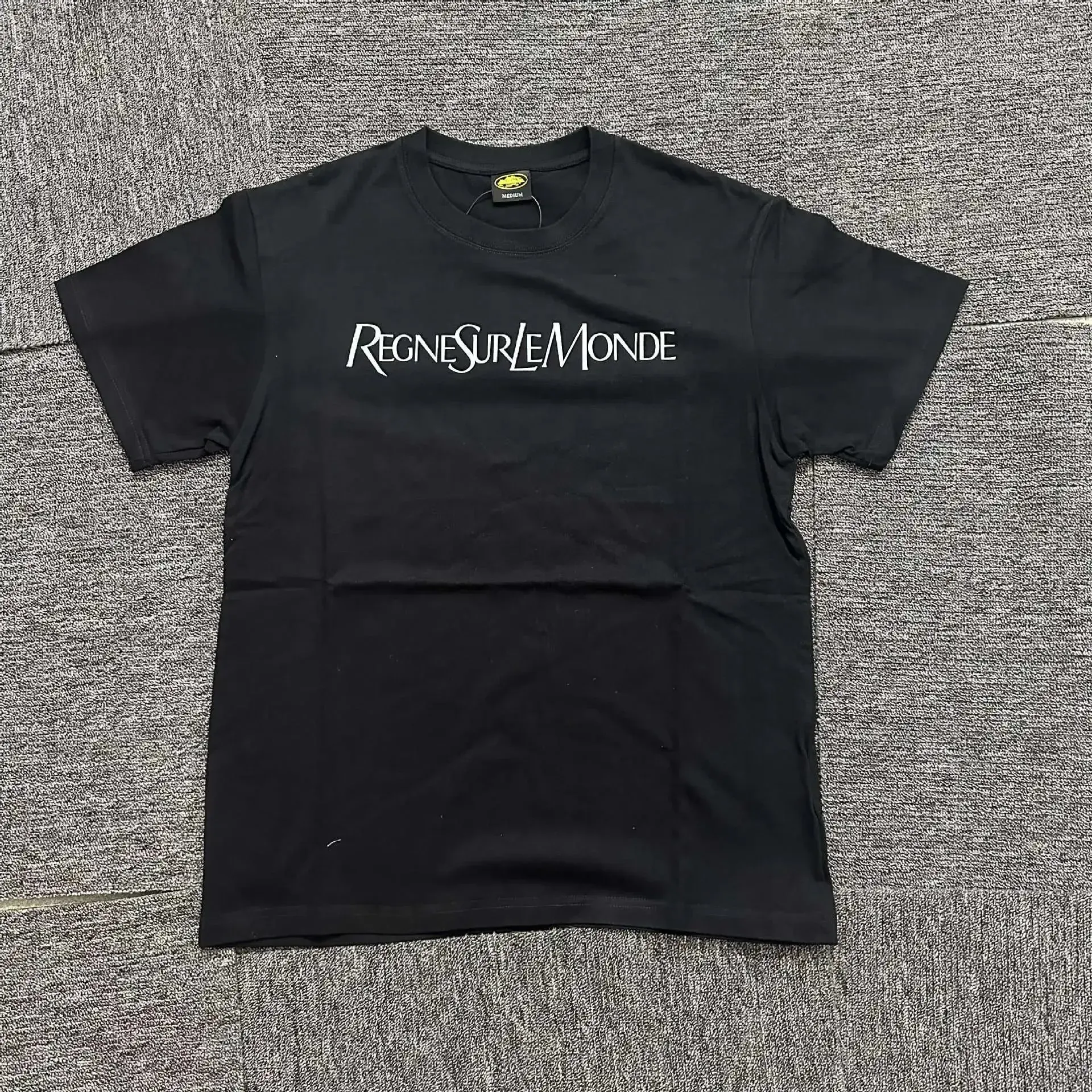 Corteiz Regne Sur Le Monde T-Shirt Black