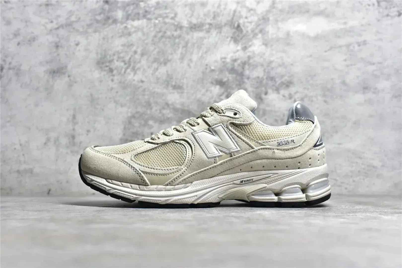 New Balance 2002R Rice White
