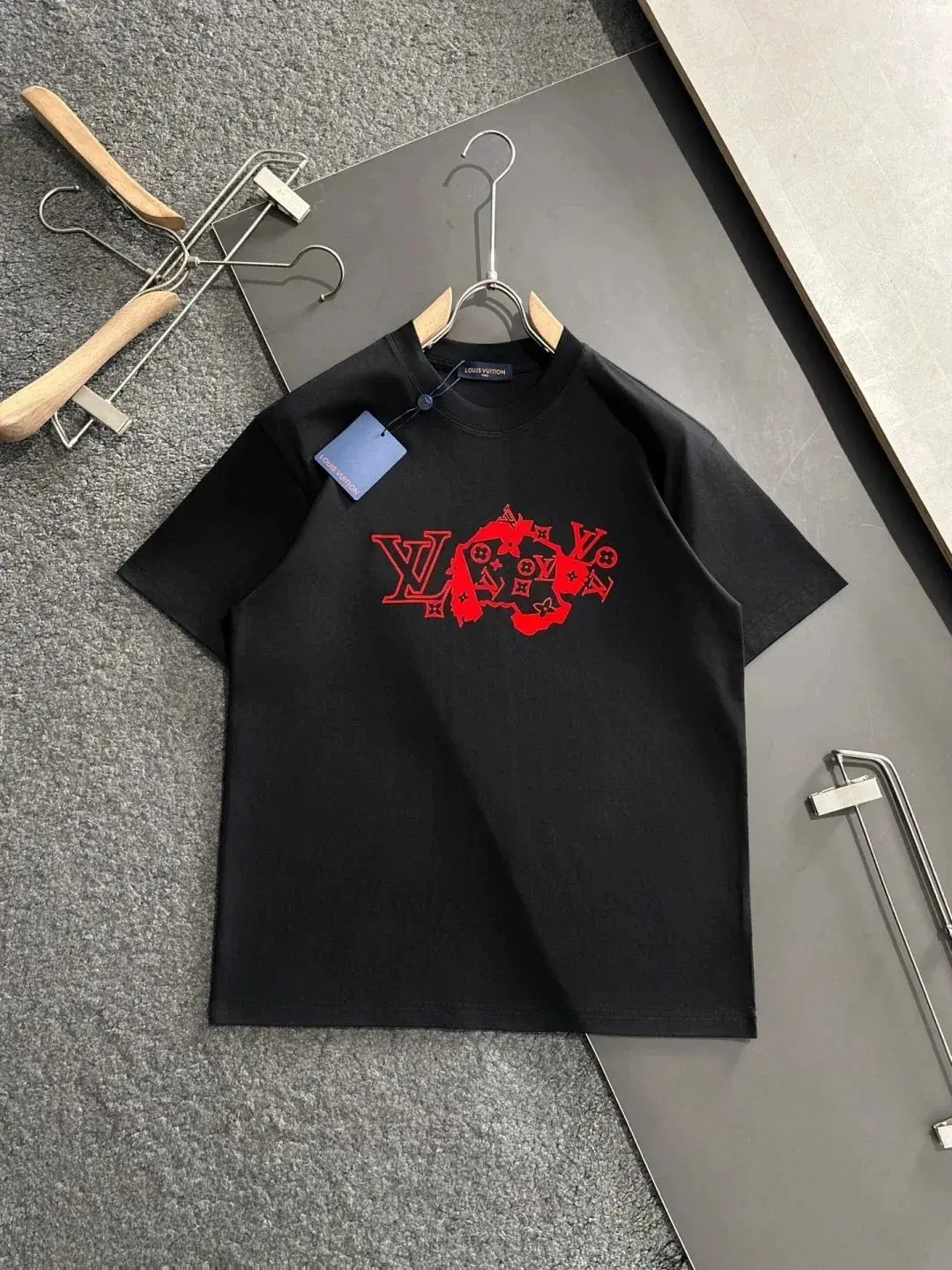 Louis Vuitton Red Map Monogram T-Shirt Black