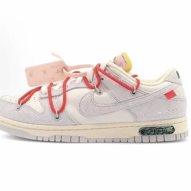 Nike Dunk Low x Off-White Lot 33