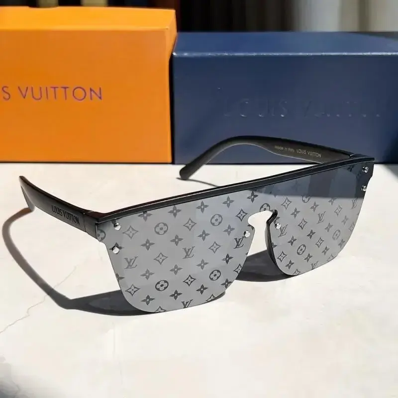 Louis Vuitton Monogram Mask Sunglasses Black