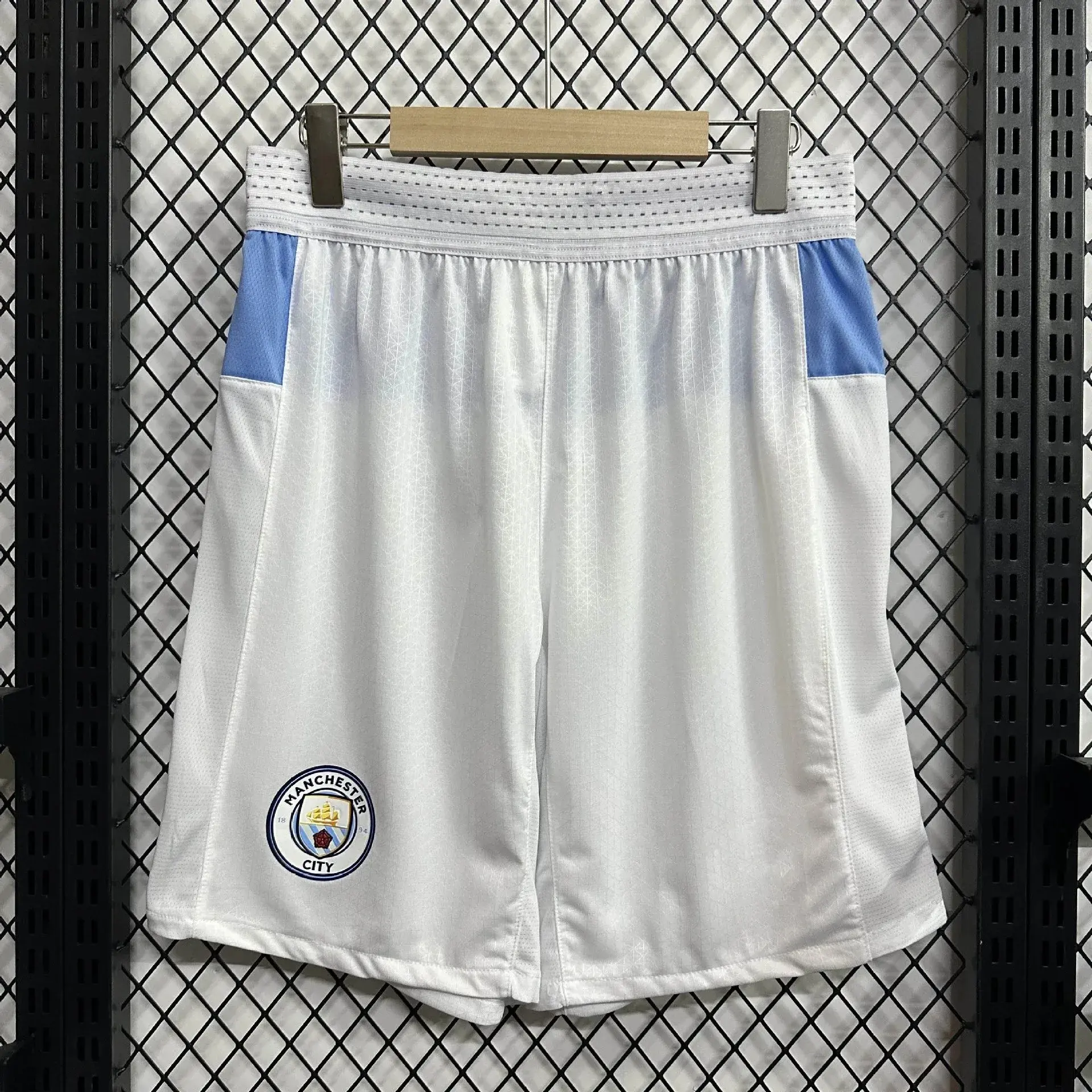 Nike Manchester City 2025/26 Home Shorts
