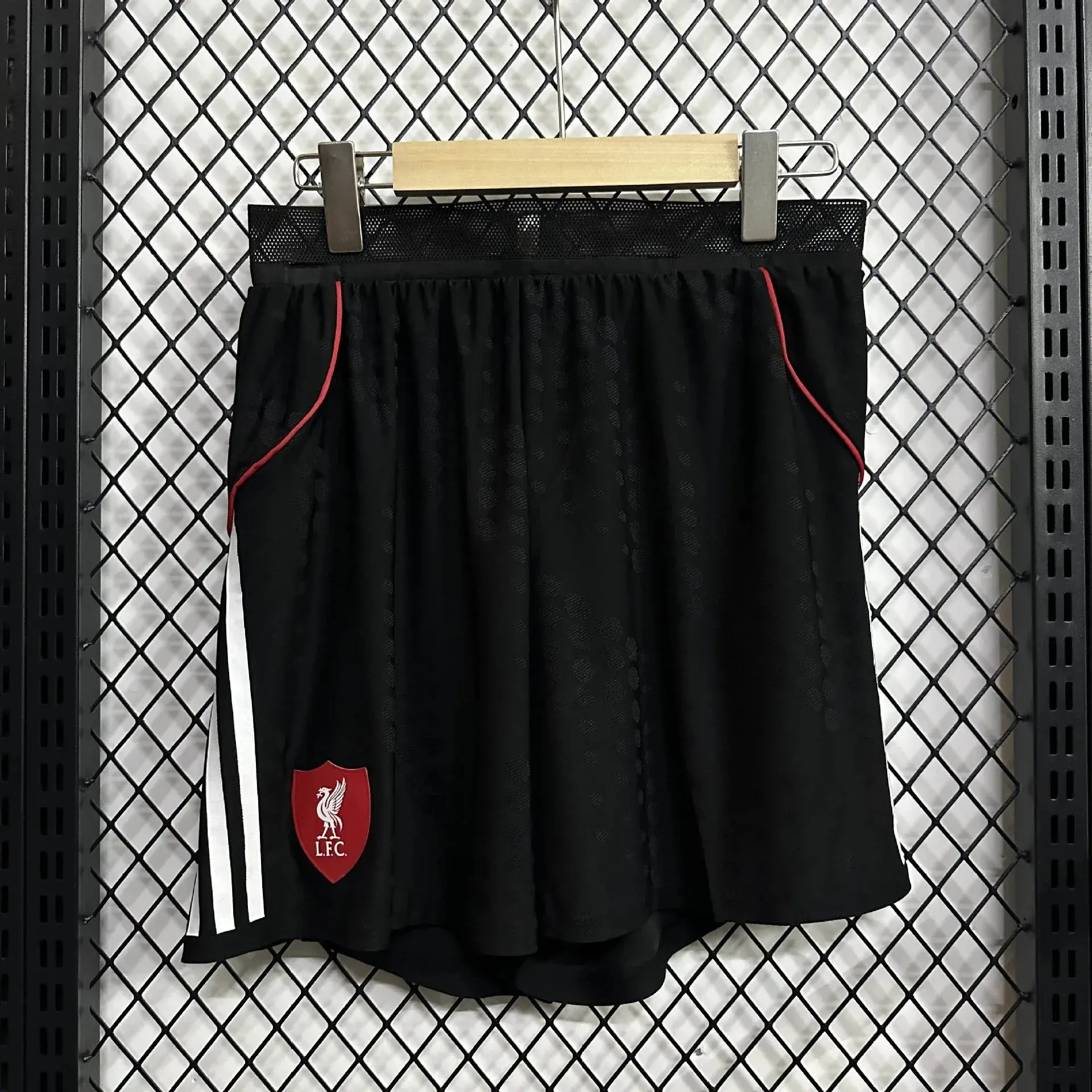 Adidas Liverpool 2025/26 Black Shorts