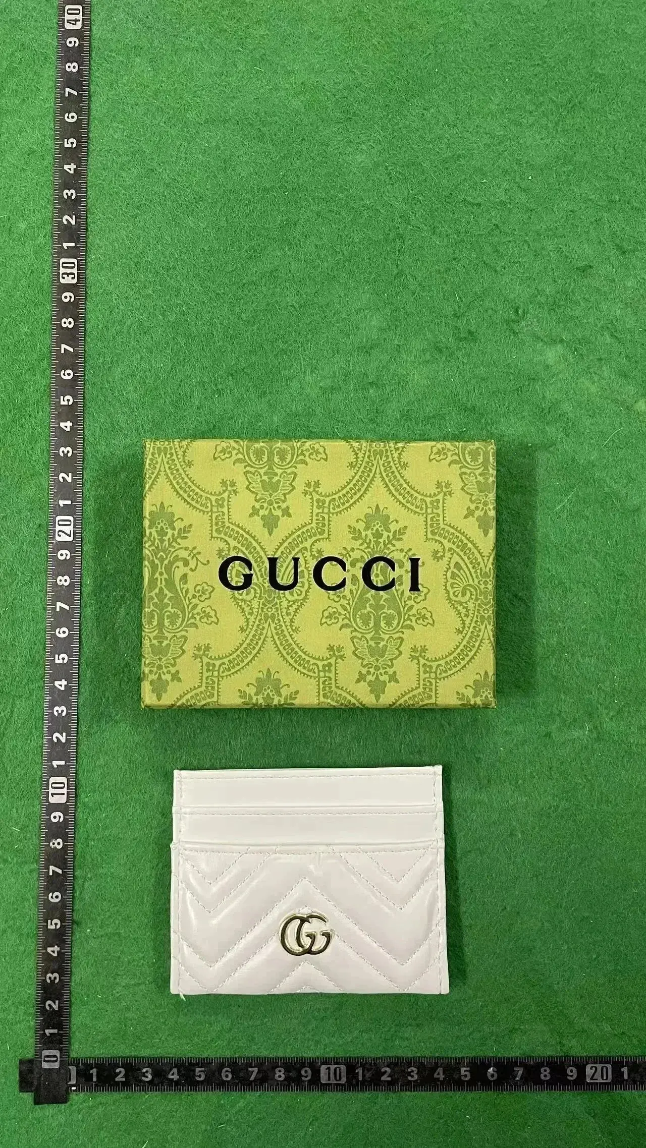 Gucci Marmont White Leather Card Case