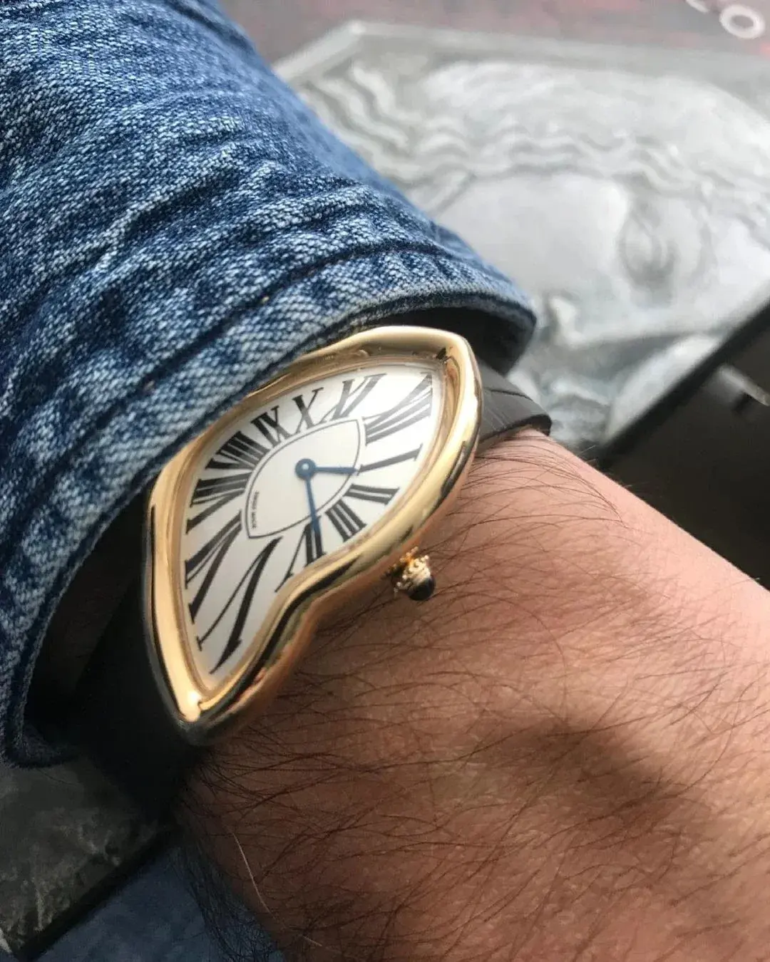 Cartier Libre Allongée Gold Watch
