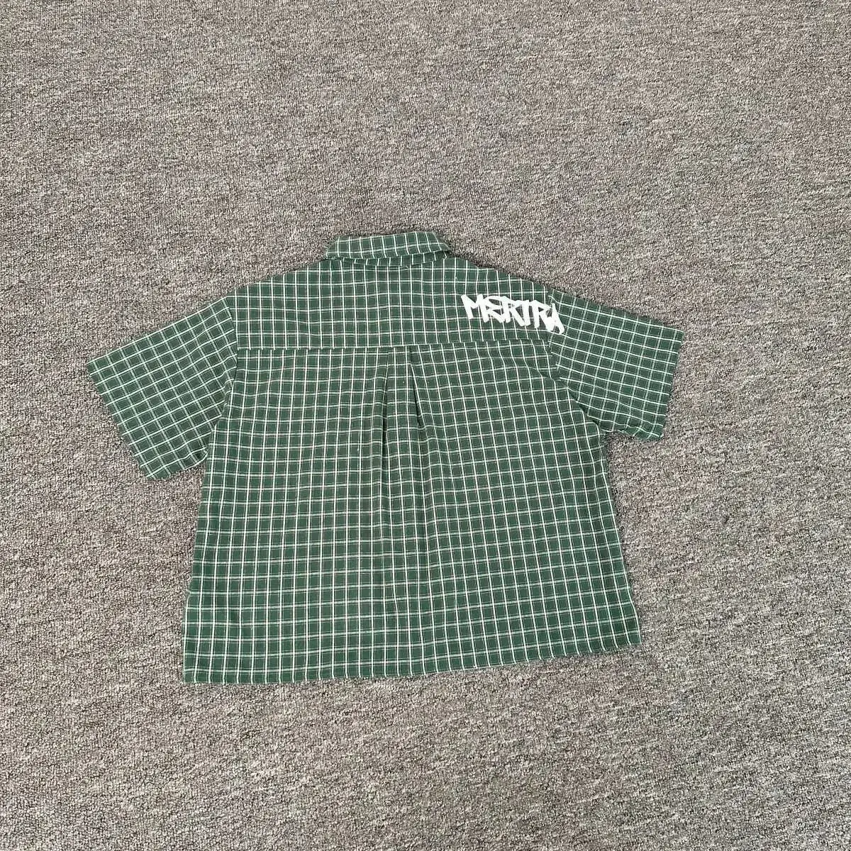 Mertra Green Plaid Short Sleeve Shirt