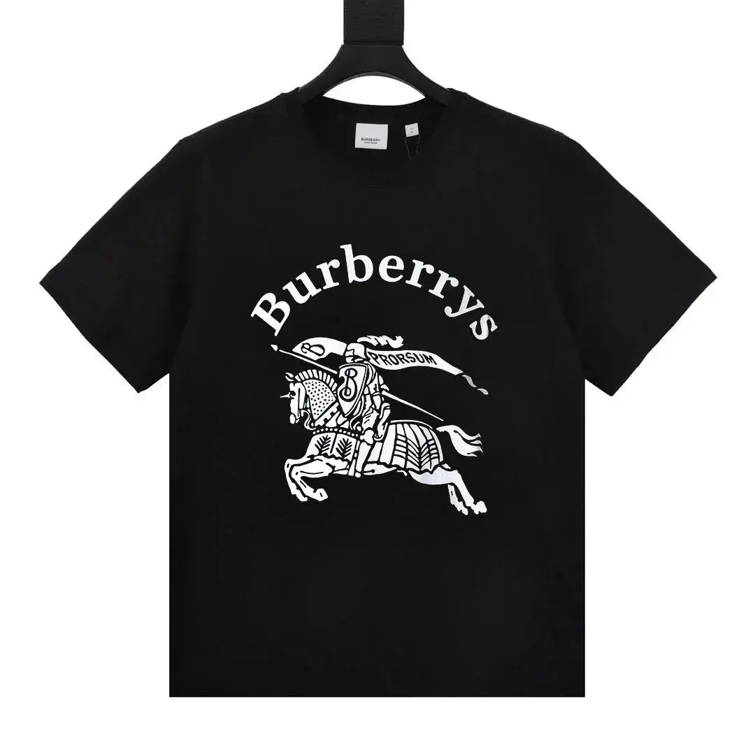 Burberrys Arch Logo Equestrian Knight T-Shirt Black